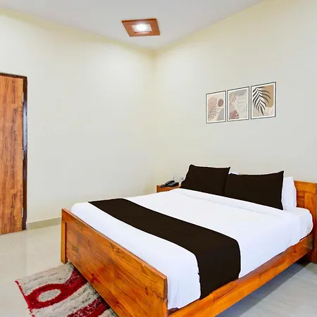 Hotel Collection O Bolligudem